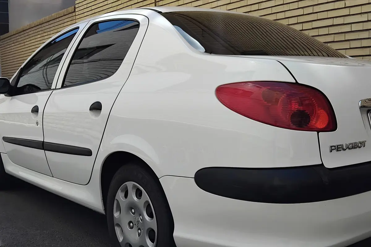 پژو  206 SD