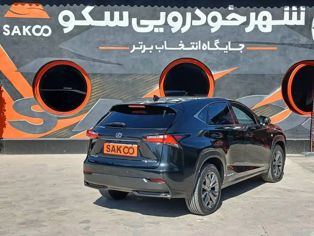 لکسوس،  NX هیبرید