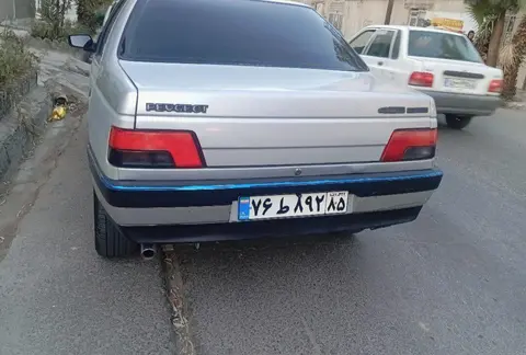 پژو، 405