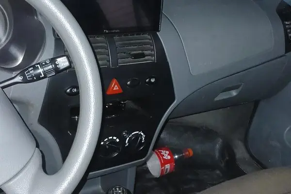 تیبا، هاچ بک