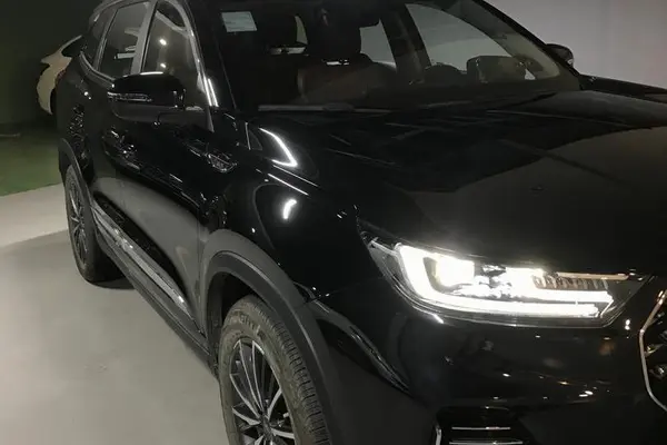 فونیکس، تیگو 8 پرو مکس (F8 PRO MAX)