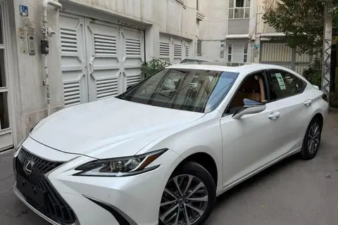 لکسوس، ES هیبرید
