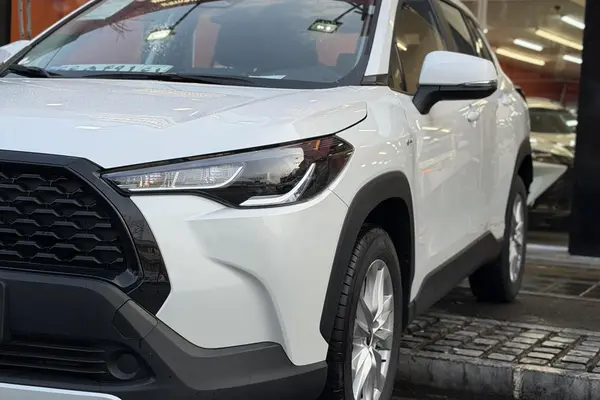 تویوتا، کرولا کراس هیبرید