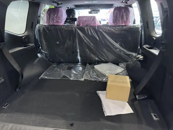 تویوتا، لندکروز چهار در