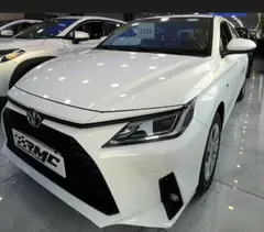 تویوتا، یاریس صندوق دار