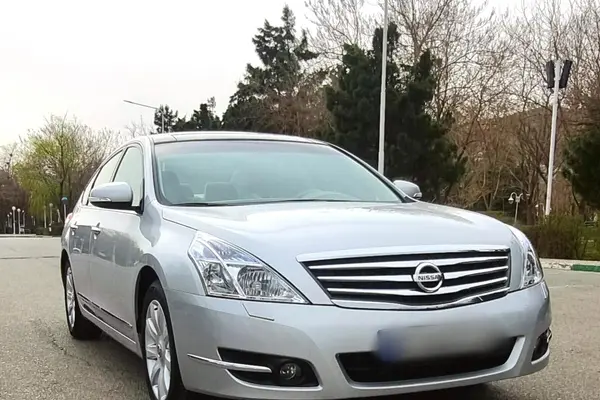 نیسان، تی ینا (مونتاژ)