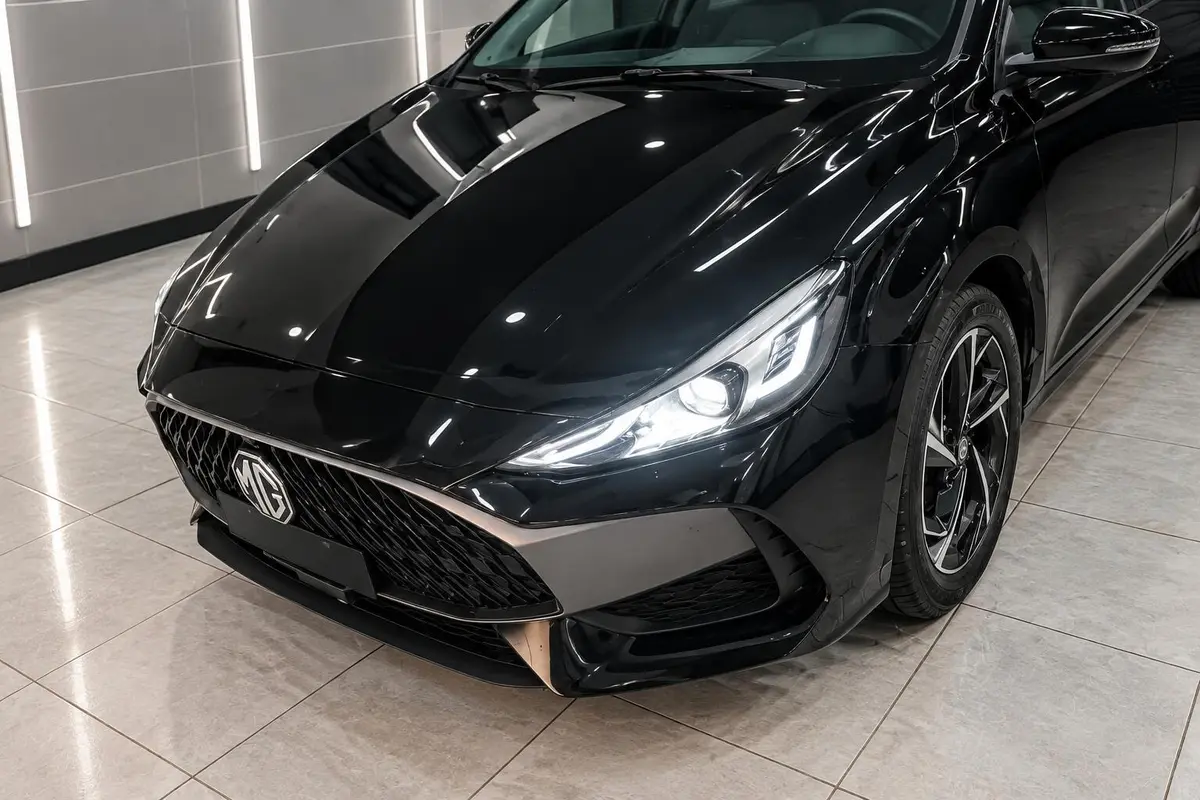 ام جی،  GT