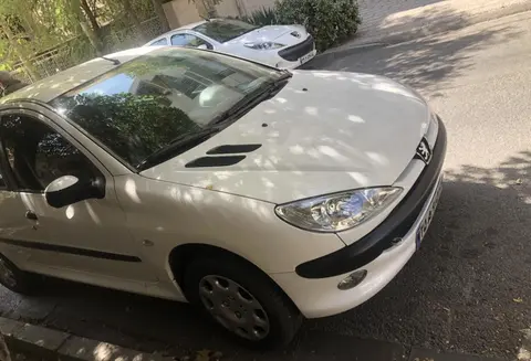 پژو، 206 SD