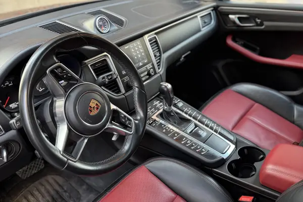 پورشه، ماکان