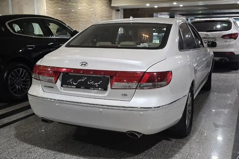 هیوندای،  آزرا (گرنجور)