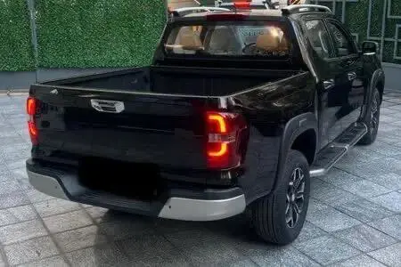 اینفینیت، اکسپلورر