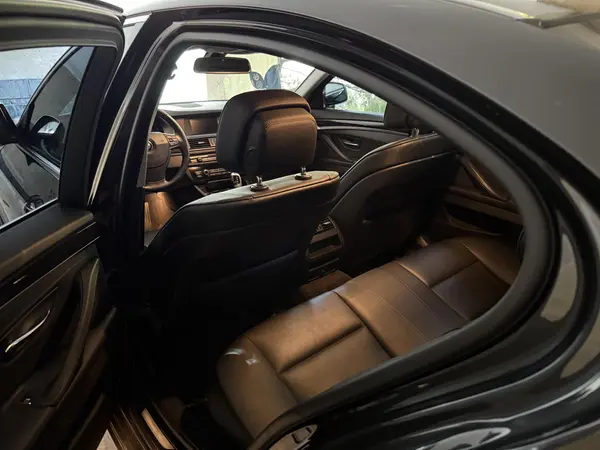 ب ام و، سری 5 سدان