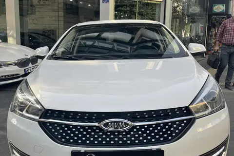 چری، آریزو 5T