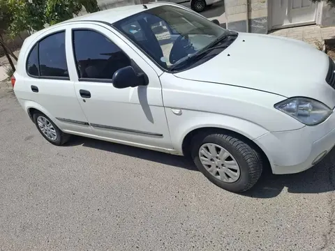 تیبا، هاچ بک