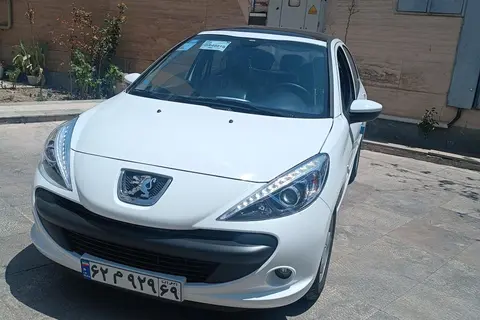 پژو، 207