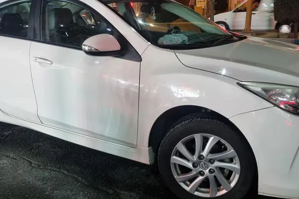 مزدا، 3 نیو صندوق دار