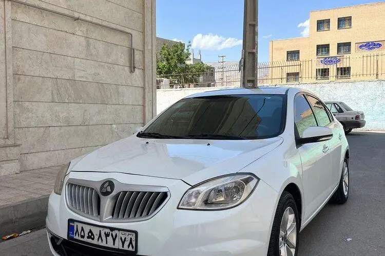 برلیانس،  H330