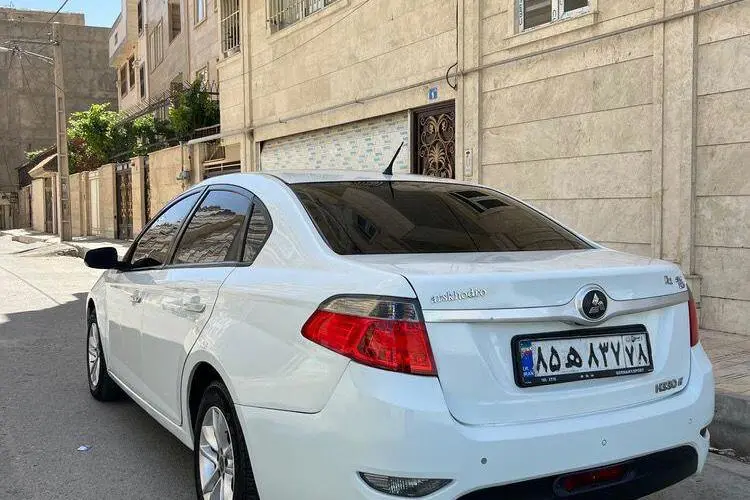 برلیانس،  H330