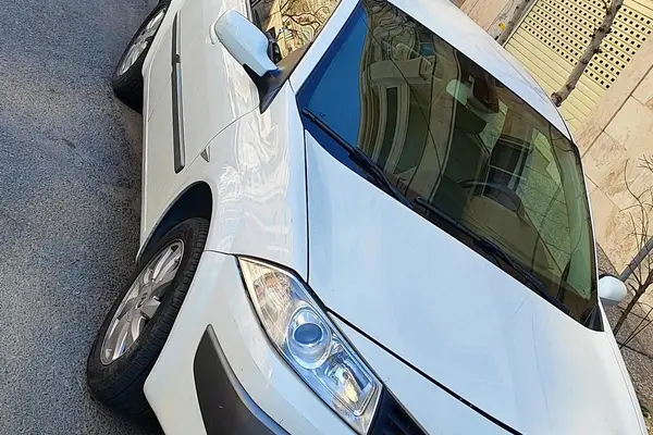 رنو، مگان (مونتاژ)