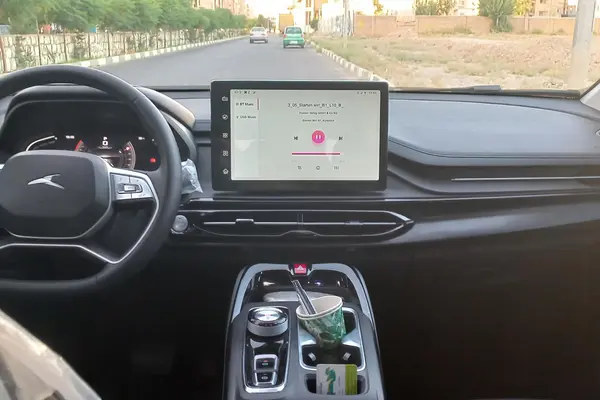 کی ام سی  X5