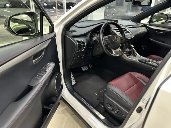 لکسوس، NX هیبرید