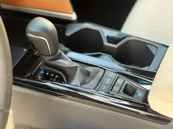 تویوتا، کمری هیبرید