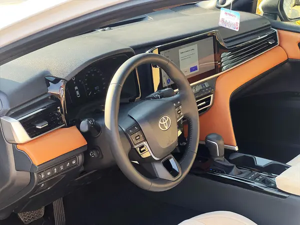 تویوتا، کمری هیبرید