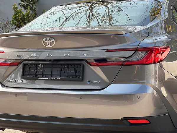 تویوتا، کمری هیبرید