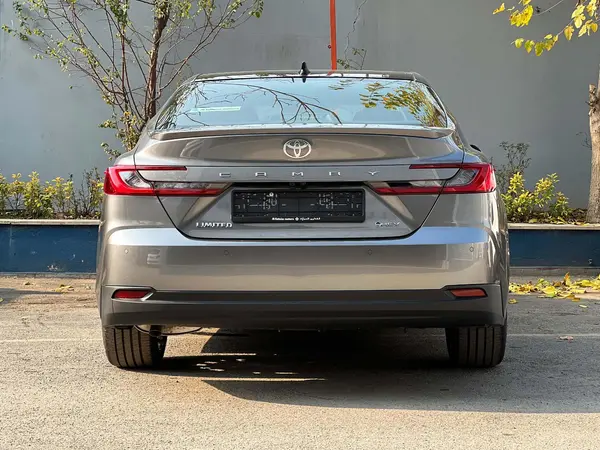 تویوتا، کمری هیبرید