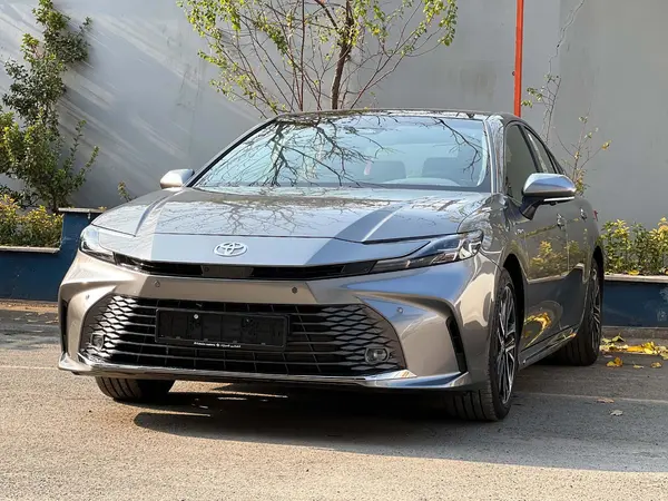 تویوتا، کمری هیبرید