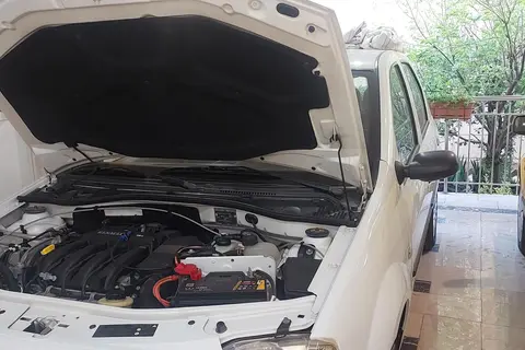 رنو، تندر 90
