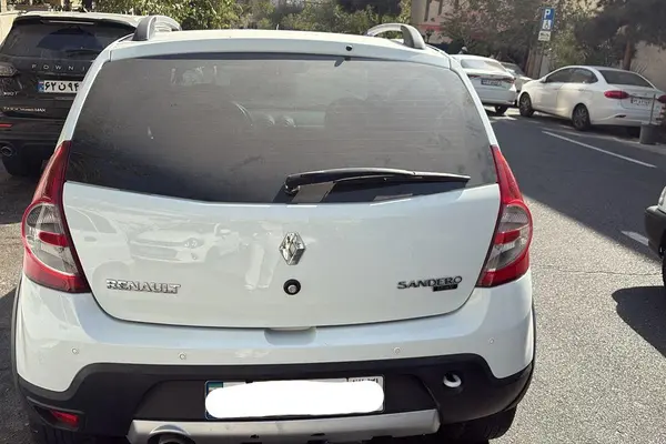 رنو، ساندرو استپ وی