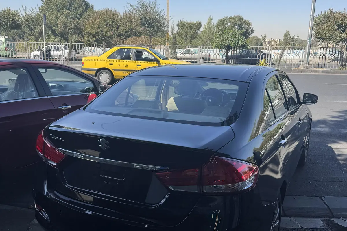 سوزوکی،  سیاز