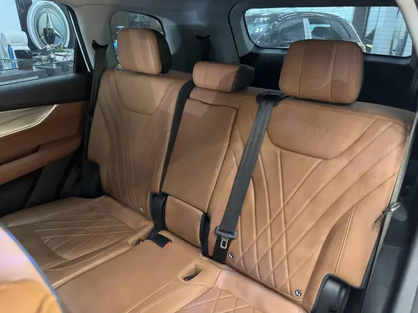 فونیکس  تیگو 8 پرو هیبرید (F8 PRO PHEV)
