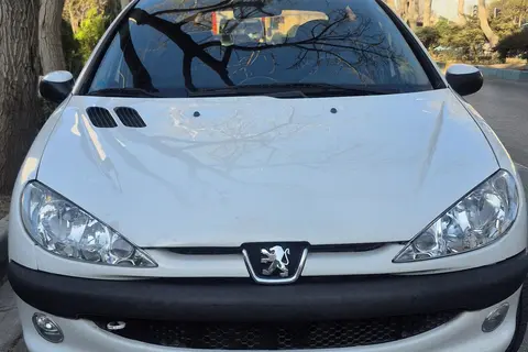پژو، 206 SD