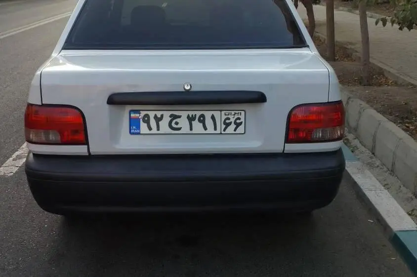 پراید،  صندوق دار