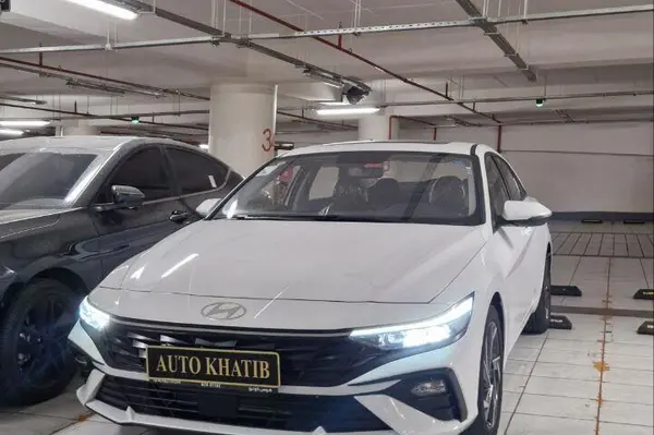 هیوندای، النترا