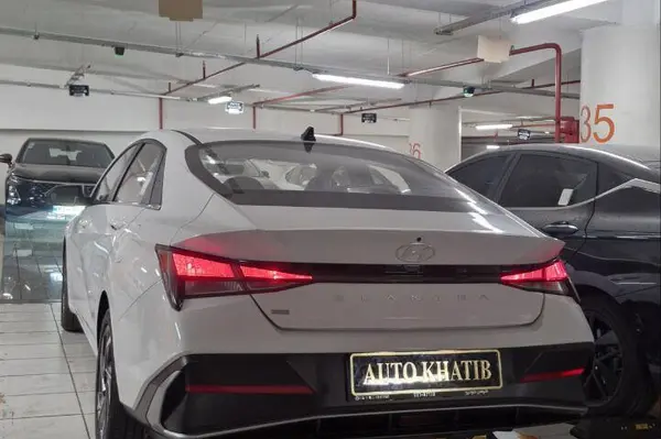 هیوندای، النترا