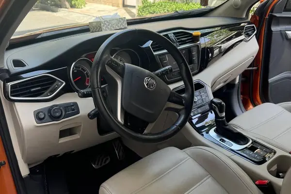 ام جی، GT