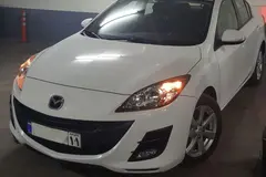 مزدا، 3 نیو صندوق دار