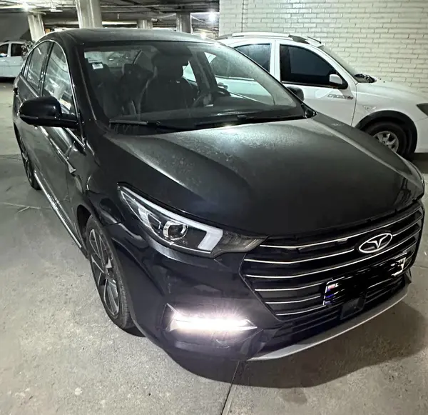 فونیکس، آریزو 6 پرو