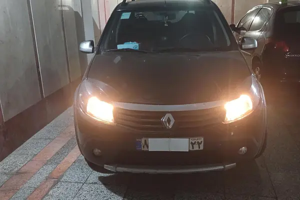 رنو، ساندرو استپ وی