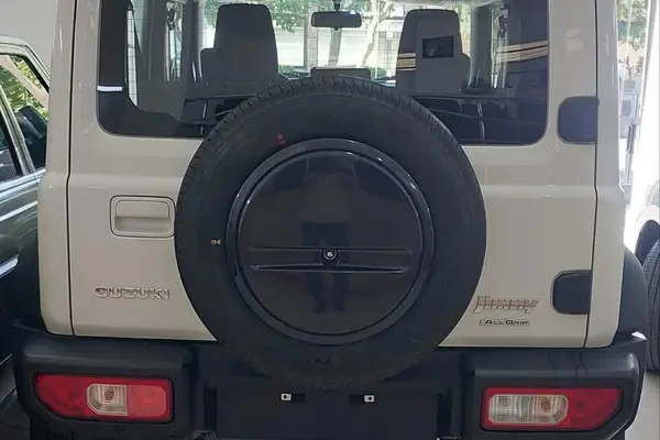 سوزوکی  جیمنی 5 در