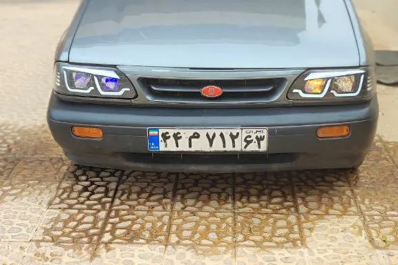 پراید، صندوق دار