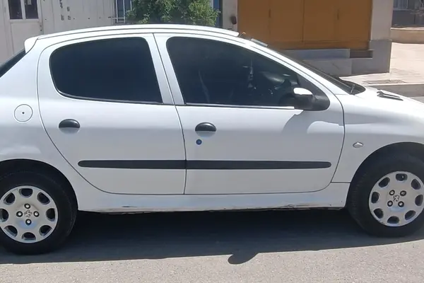 پژو  206