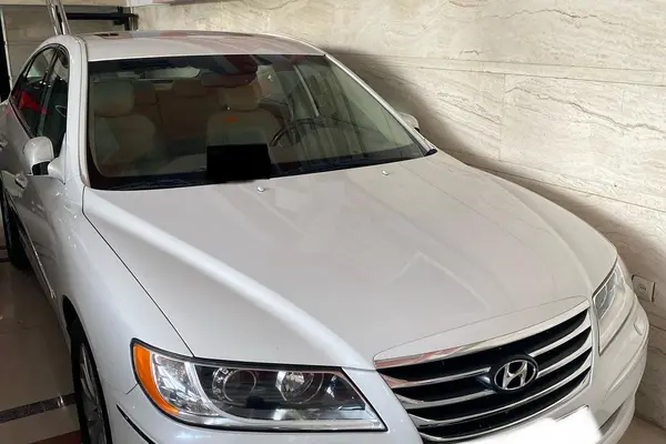 هیوندای، آزرا (گرنجور)