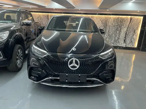 بنز، EQE SUV