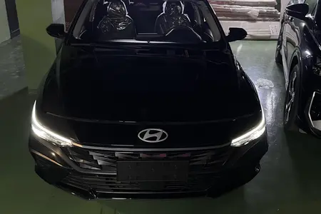 هیوندای النترا