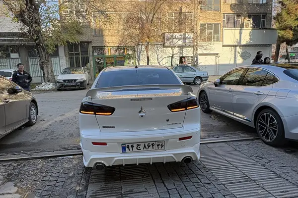 میتسوبیشی، لنسر