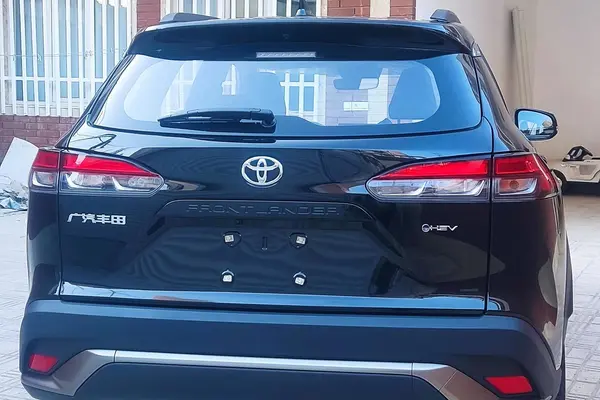 تویوتا، فرانت لندر هیبرید